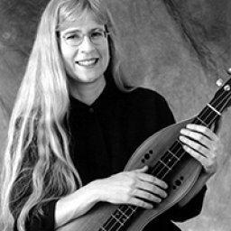 Karen Mueller dulcimer-small.jpg