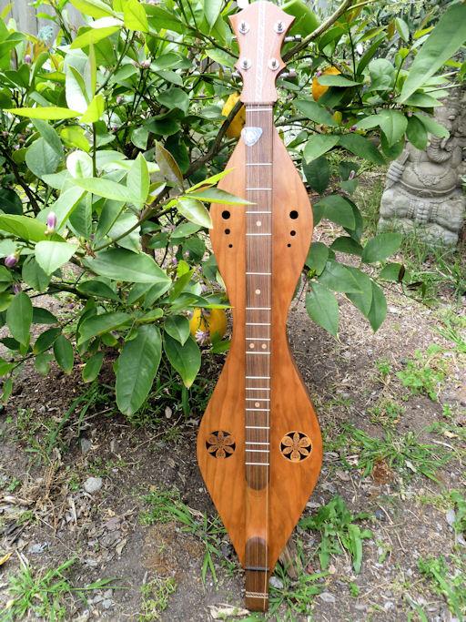 My Lovely New Dulcimer And A Lemon Tree - Photos - Gordo In OZ | fotmd.com