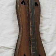 1880s Dulcimer