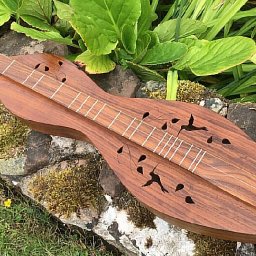 dulcimer.JPG