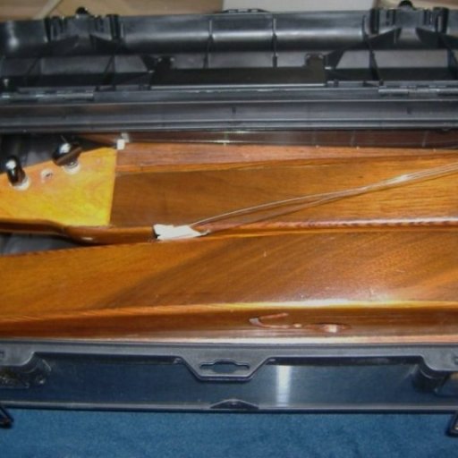 Folded Dulcimer in Toolbox