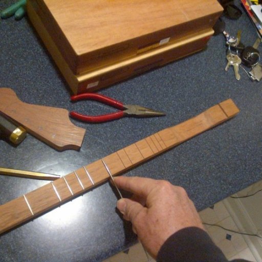 Setting frets