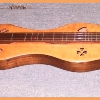 Dulcimer horizontal