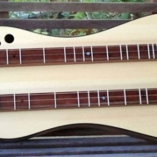 Combination baritone and standard dulcimer by Doug Berch