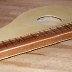 Raffele - a European relative of the Mountain Dulcimer