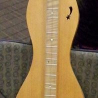 Wide Dulcimer