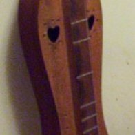 My old hour-glass mountain dulcimer