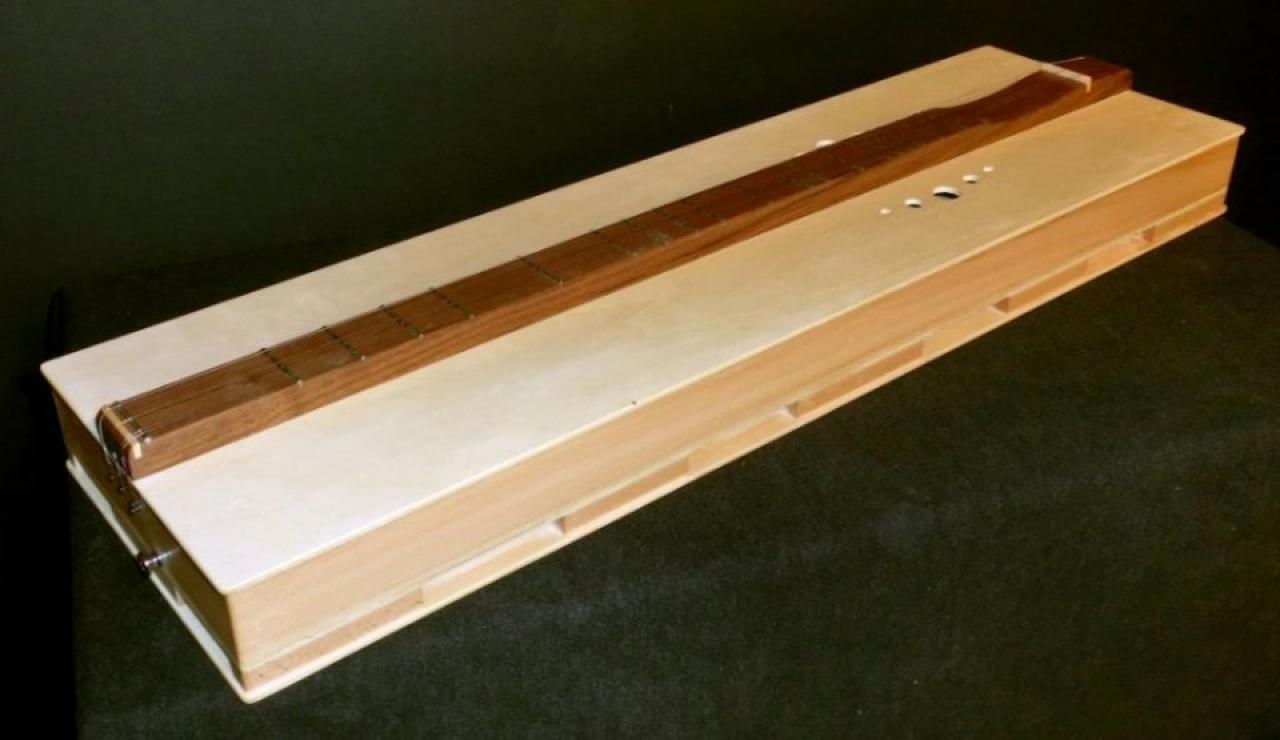 Box Dulcimer The Result! Photos Peter W.