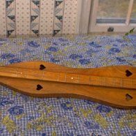 Musical Traditions Dulcimer (circa 1980)