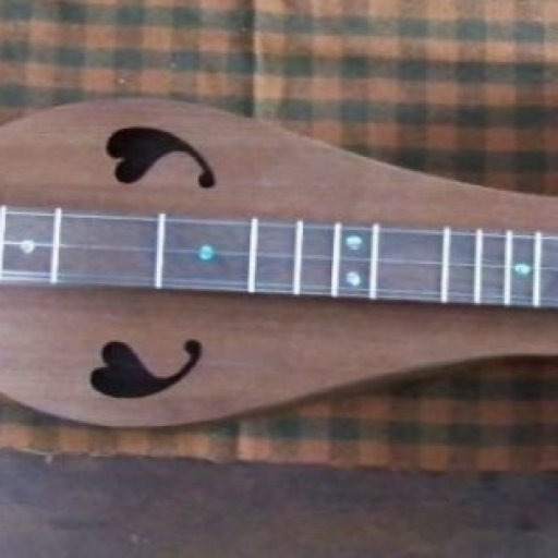 Heart shaped dulcimer
