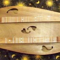 Courting dulcimer