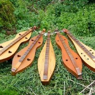 A garden of dulcimers