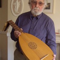 Lute and maker