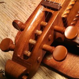 cypress galax peg head.jpg