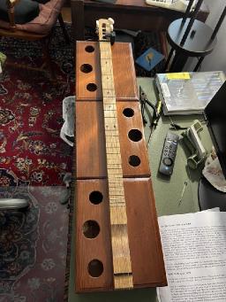 cigar box dulcmer.jpeg
