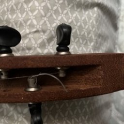 help-new-old-mountain-dulcimer-w-loose-tuner-knob